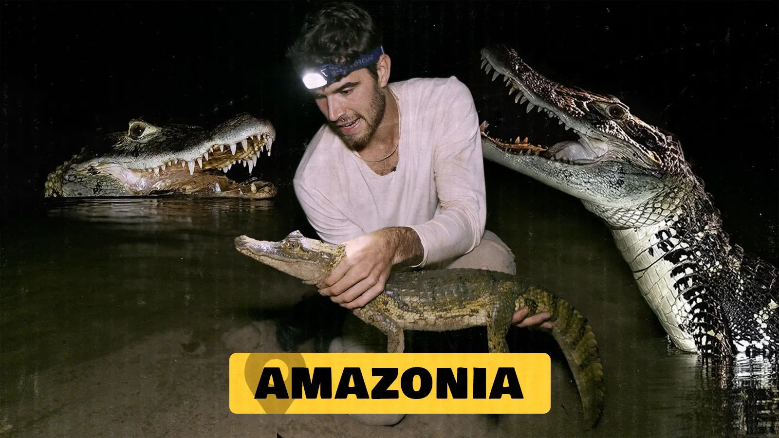 4. Entre caimanes en el río Amazonas