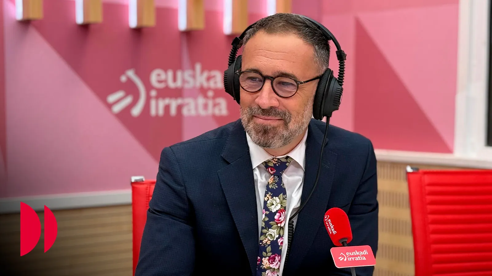 Denis Itxaso: "57 etxebizitza erosiko dizkiogu aurten Kutxabanki, alokairu publikoan eskaintzeko"