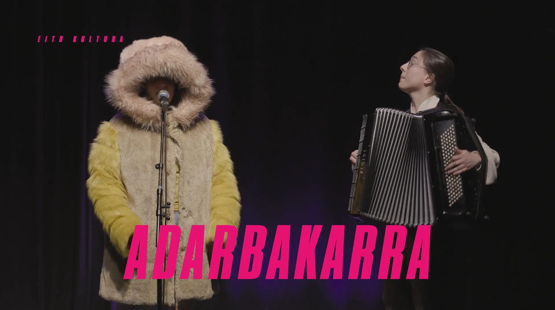 Adarbakarra, purutasunaren aurka