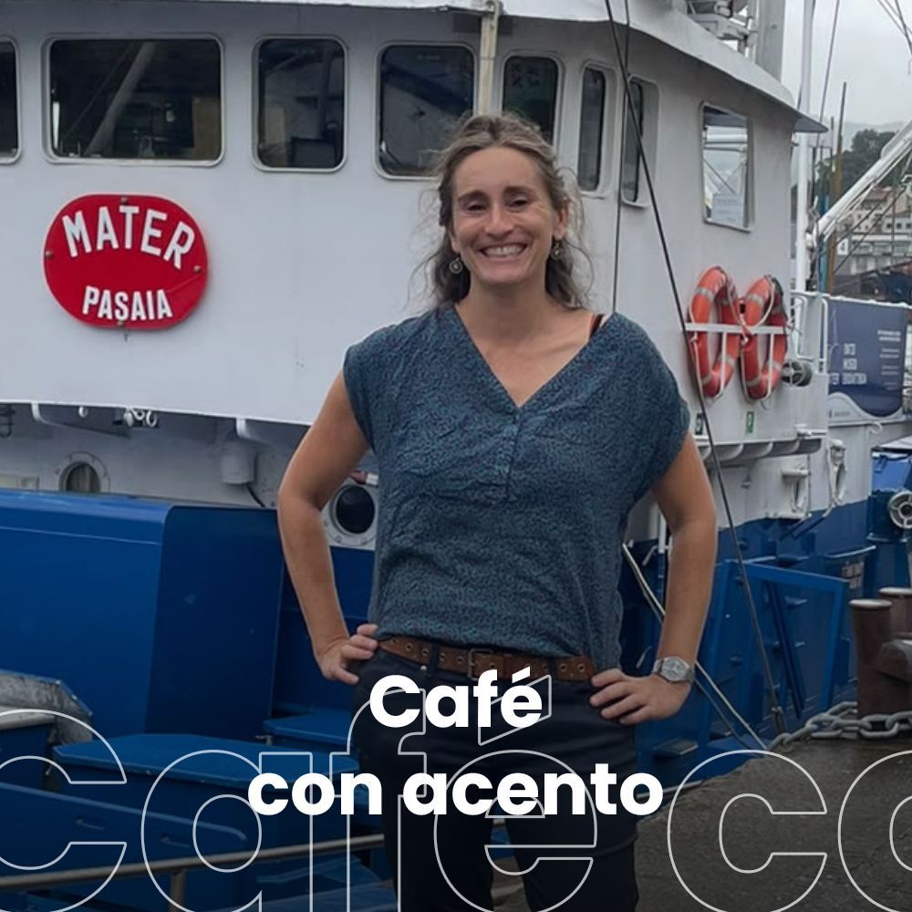Portada de Café con acento
