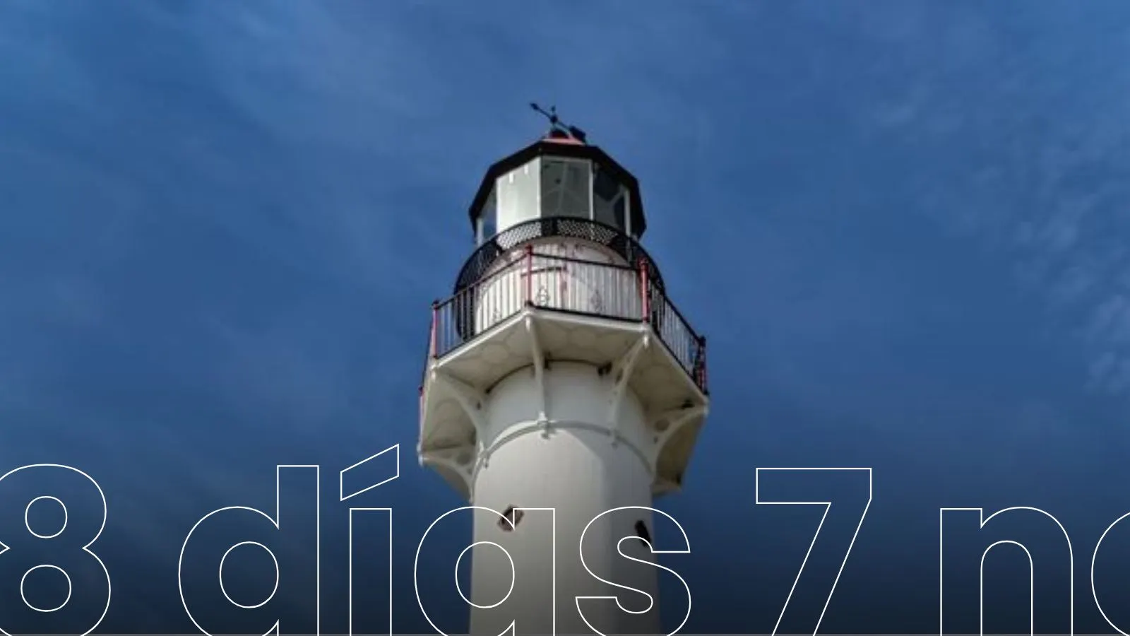 Faros en Huelva. Palafitos en Colombia