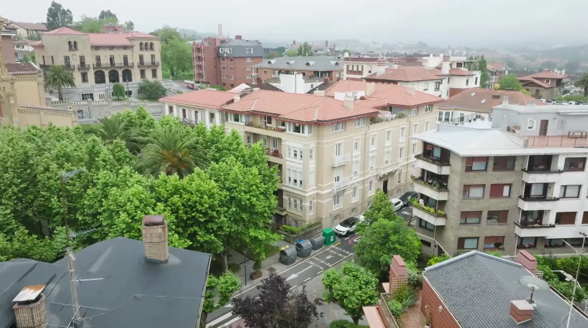 Casa nº130 de Pasai Donibane y la casa de los Agirretar (Getxo)