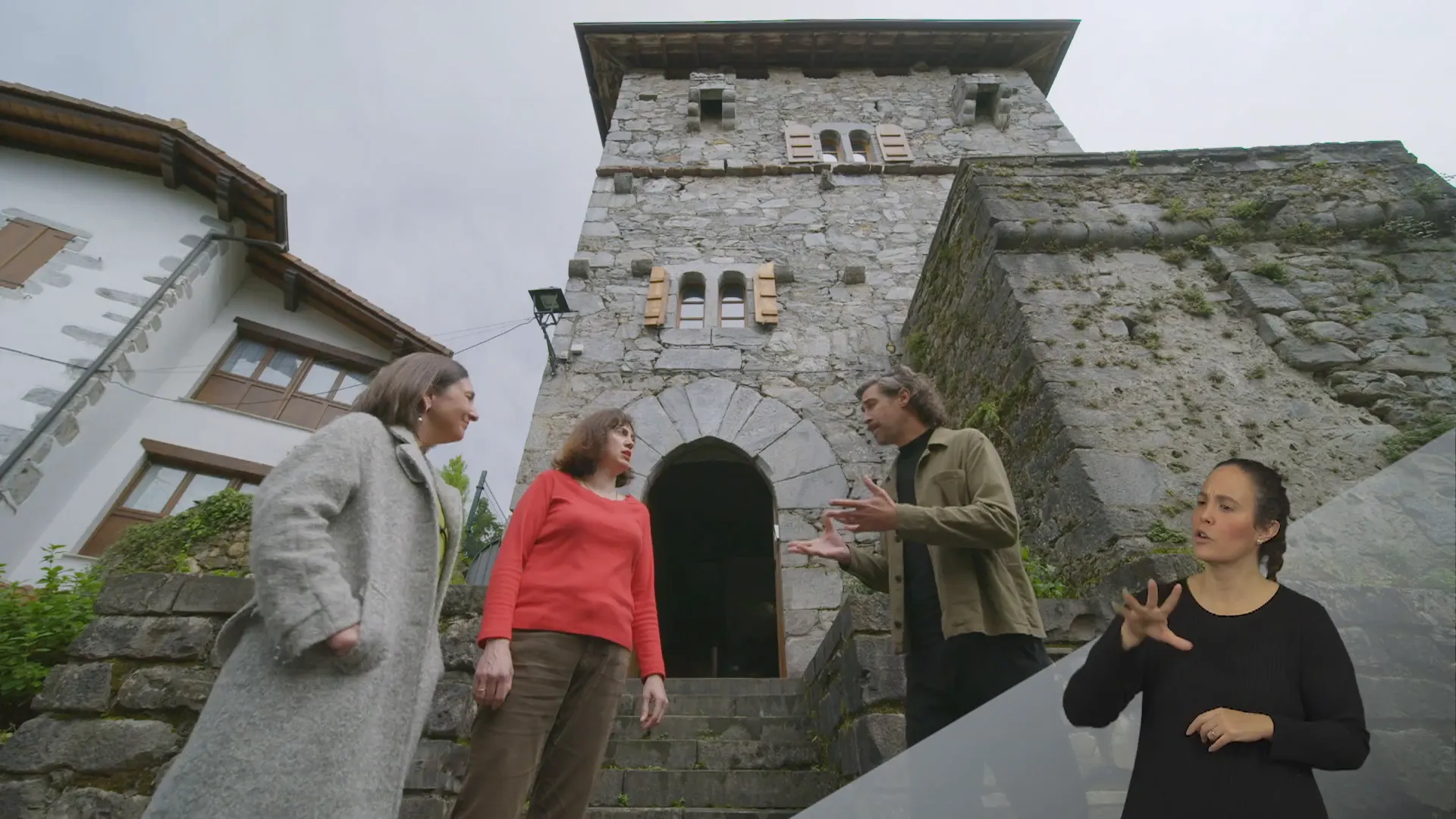 Torre Minddurinea (Lesaka) y Pagano, 18 (Laguardia)