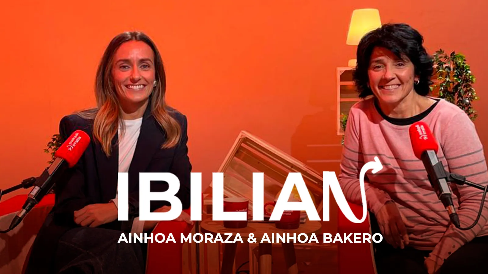 Futbola: Ainhoa Bakero eta Ainhoa Moraza 