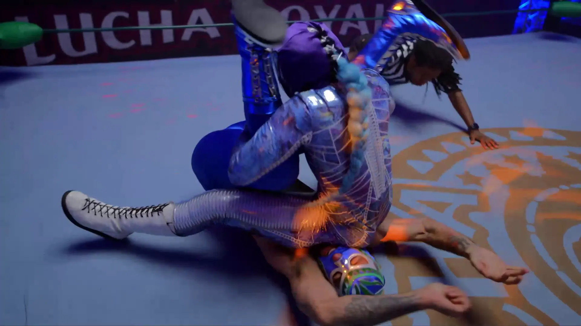 T1: 3. Lucha Royale