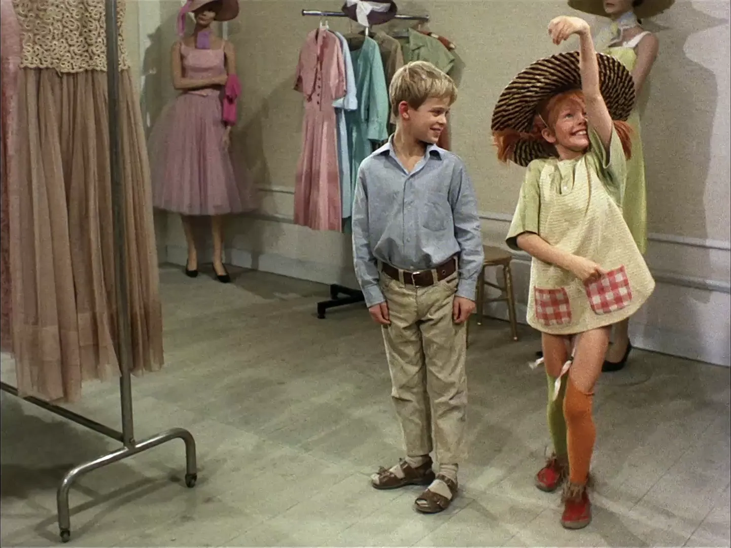 2. Pippi erosketak egiten