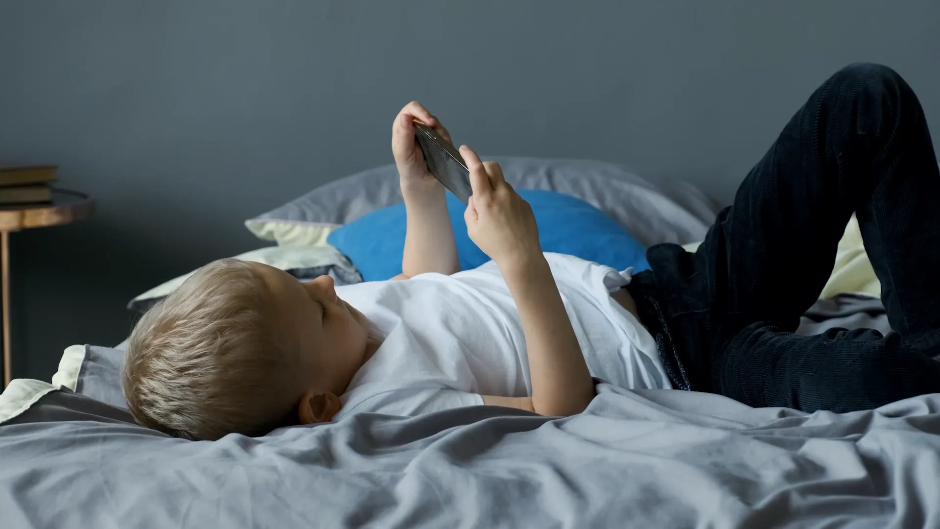 1. Txanponaren bi aldeak: epaitzetik pertsona ulertzera 