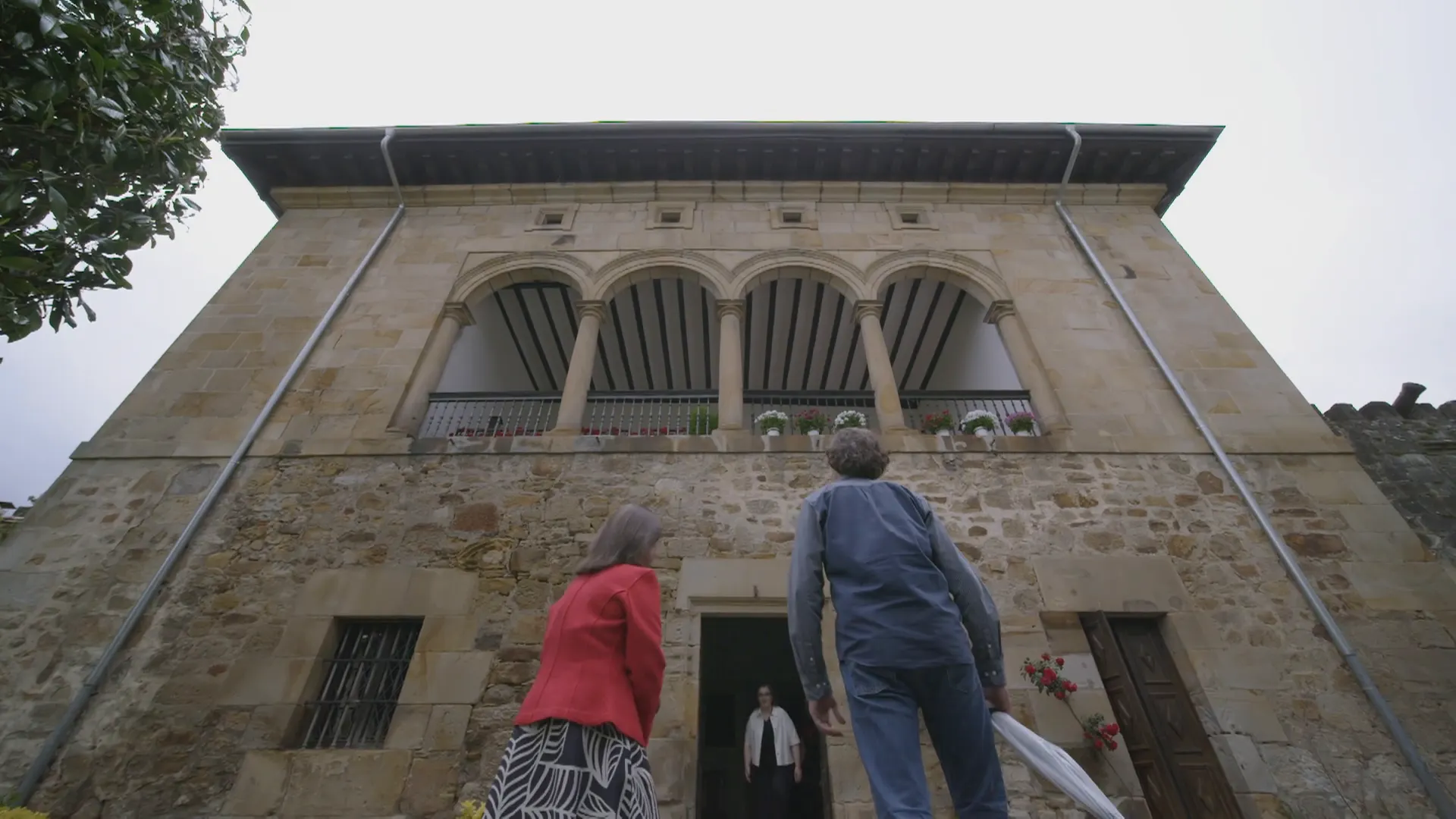 Palacio Arespakotxaga-Mendibil (Elorrio) y la Casa de Postas de Zegama